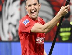 乐动体育- 全国摔跤比赛教练质疑裁判打砸赛场 