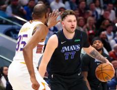 乐动体育-关于穆雷回归赛场，赛事规则更新首场状态亮眼，快船观众沸腾！的信息