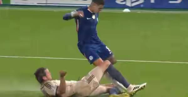 LDSPORTS- 赛地聚焦：中超关键时刻热度飙升，阿森纳豪取连胜，更衣室稳定，细节决定成败