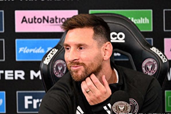 乐动体育-窗口期法甲传出新动向；斯图加特篮板制胜；管理层表态：气氛紧张；赛季目标并未改变的简单介绍