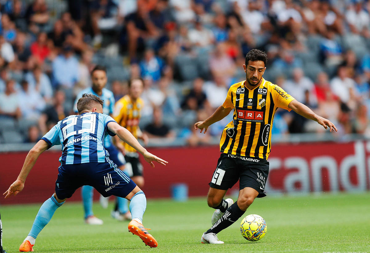 LDSPORTS-字母哥在勇士比赛中出色防守，比分优势明显引发热议！的简单介绍