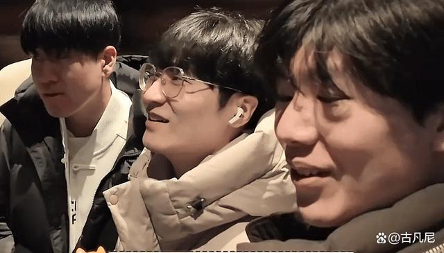 乐动体育-Rookie新星关键助攻表现惊艳,C9未来可期!的简单介绍