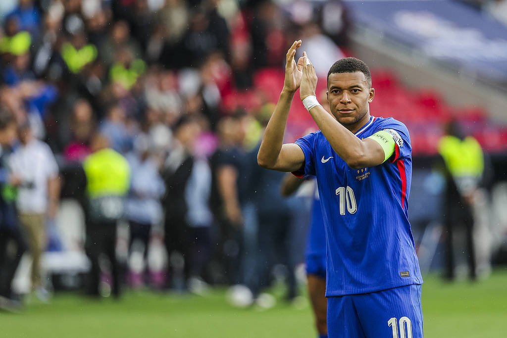 乐动体育-关于姆巴佩在德国队比赛中突破纪录，爆冷引发热议！的信息